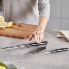 Kitchen Knives and More Kitchen Gadgets